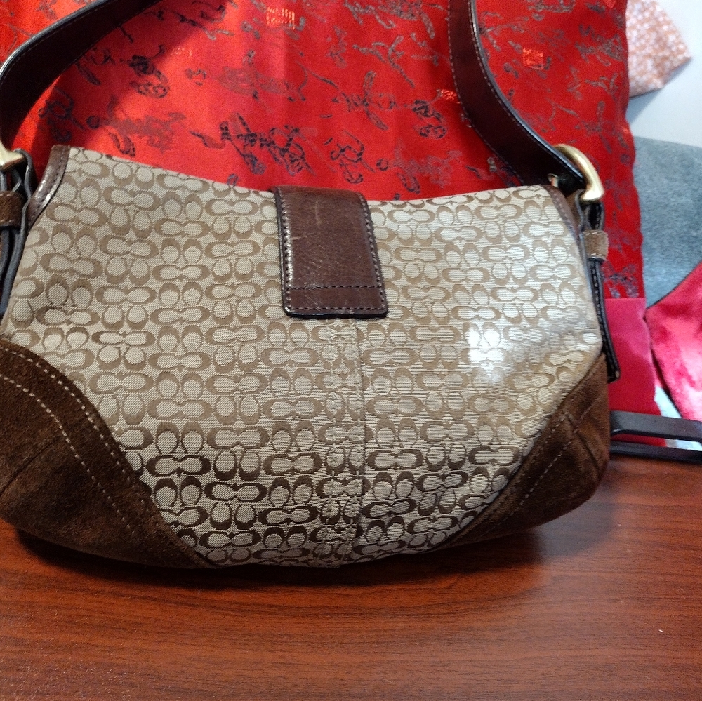 Coach SoHo shoulder bag - Picture 2 of 3